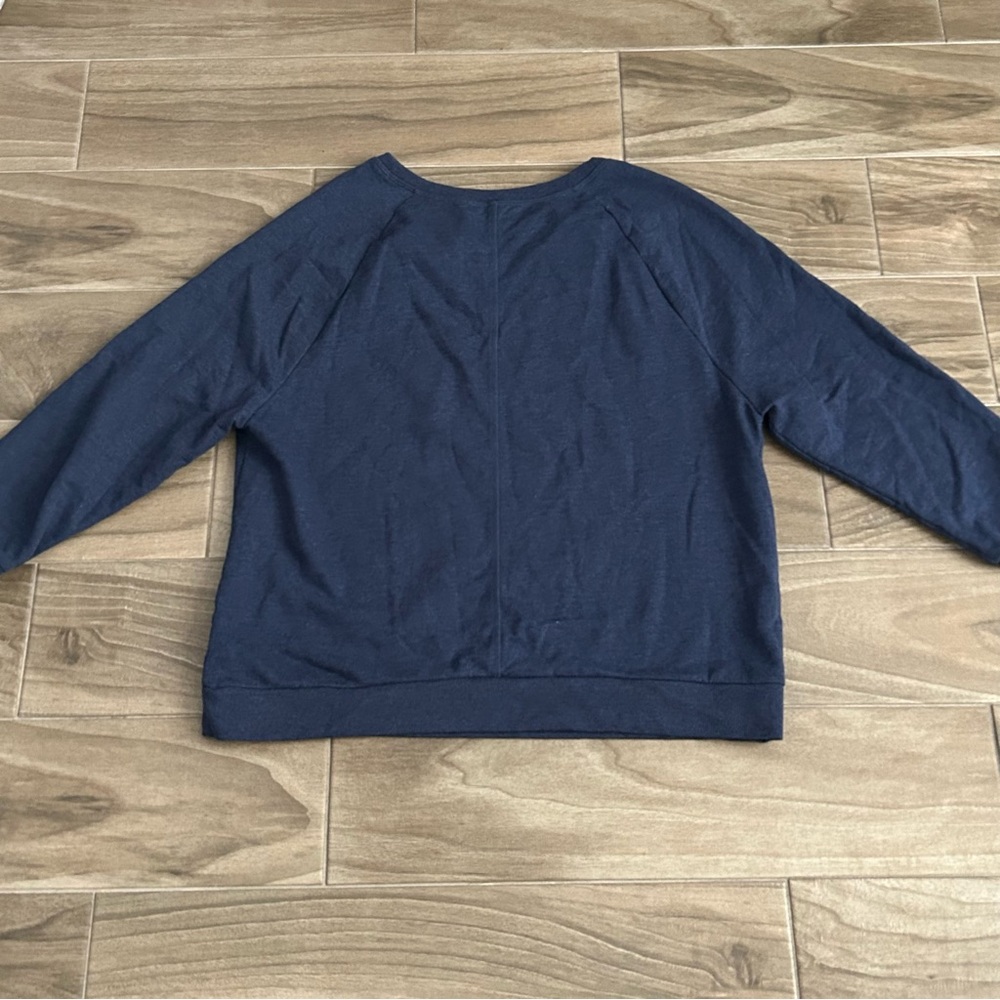 Victoria's Secret Navy Pullover - Picture 3 of 4